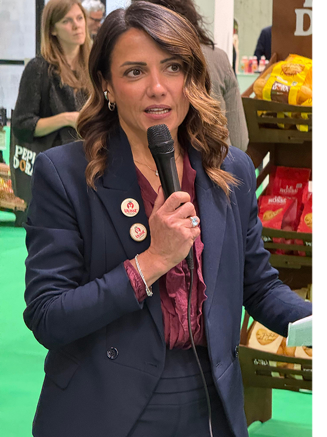 Claudia Iannarella Elle Claudia Iannarella Elle