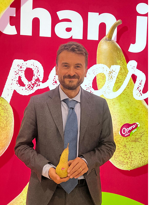 Manuel Manfredi Manuel Manfredi